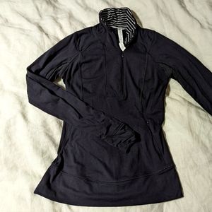 Lululemon 1/3 zip black pullover long sleeve size 6